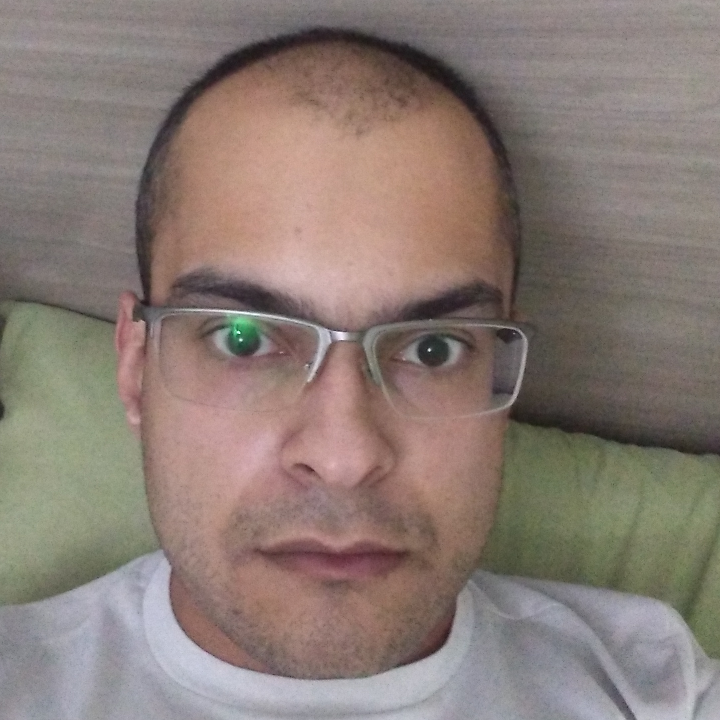 15892386338d3bba7425e7c98c50f52ca1b52d3735